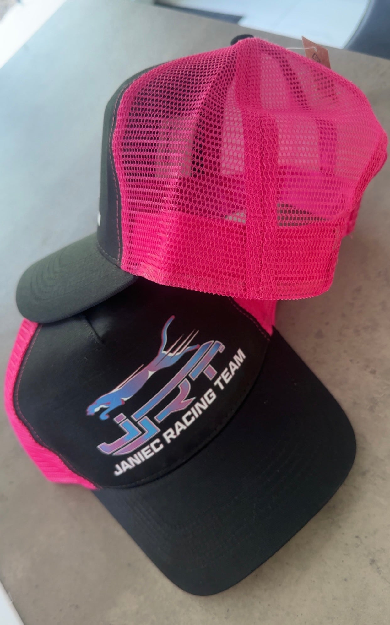 Casquette noir / rose