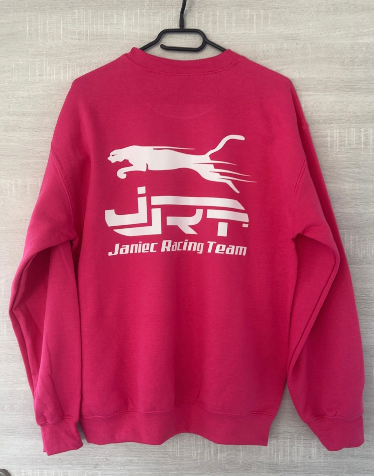 Pull rose flocage blanc