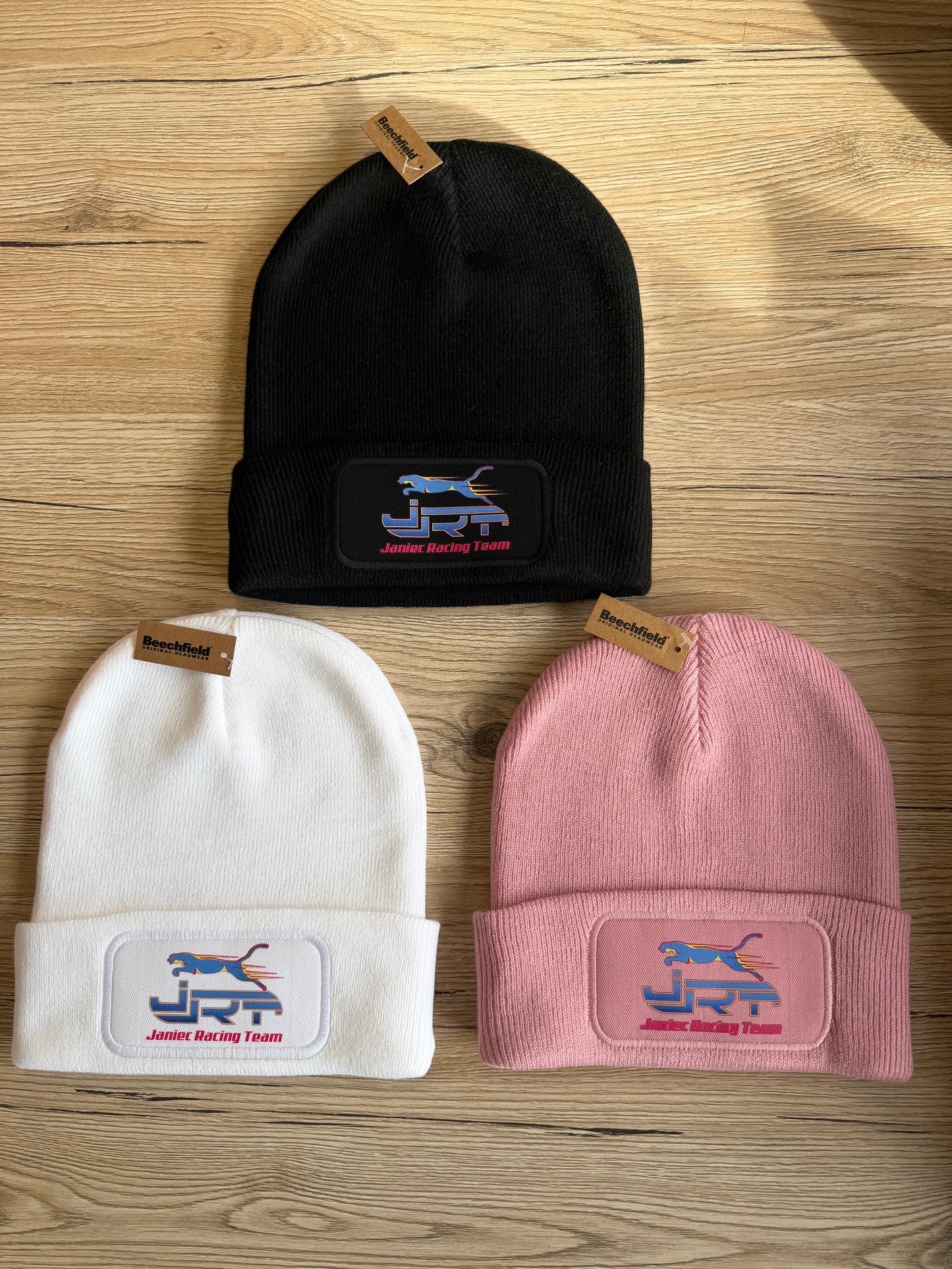 Bonnet noir / rose / blanc